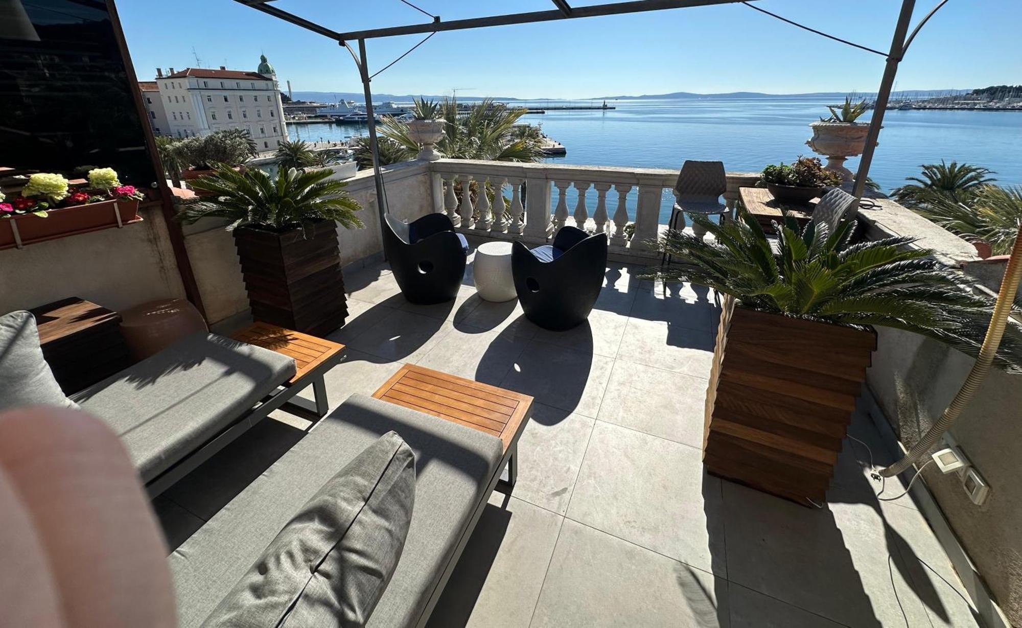 Riva Luxury Suites Split Exterior foto