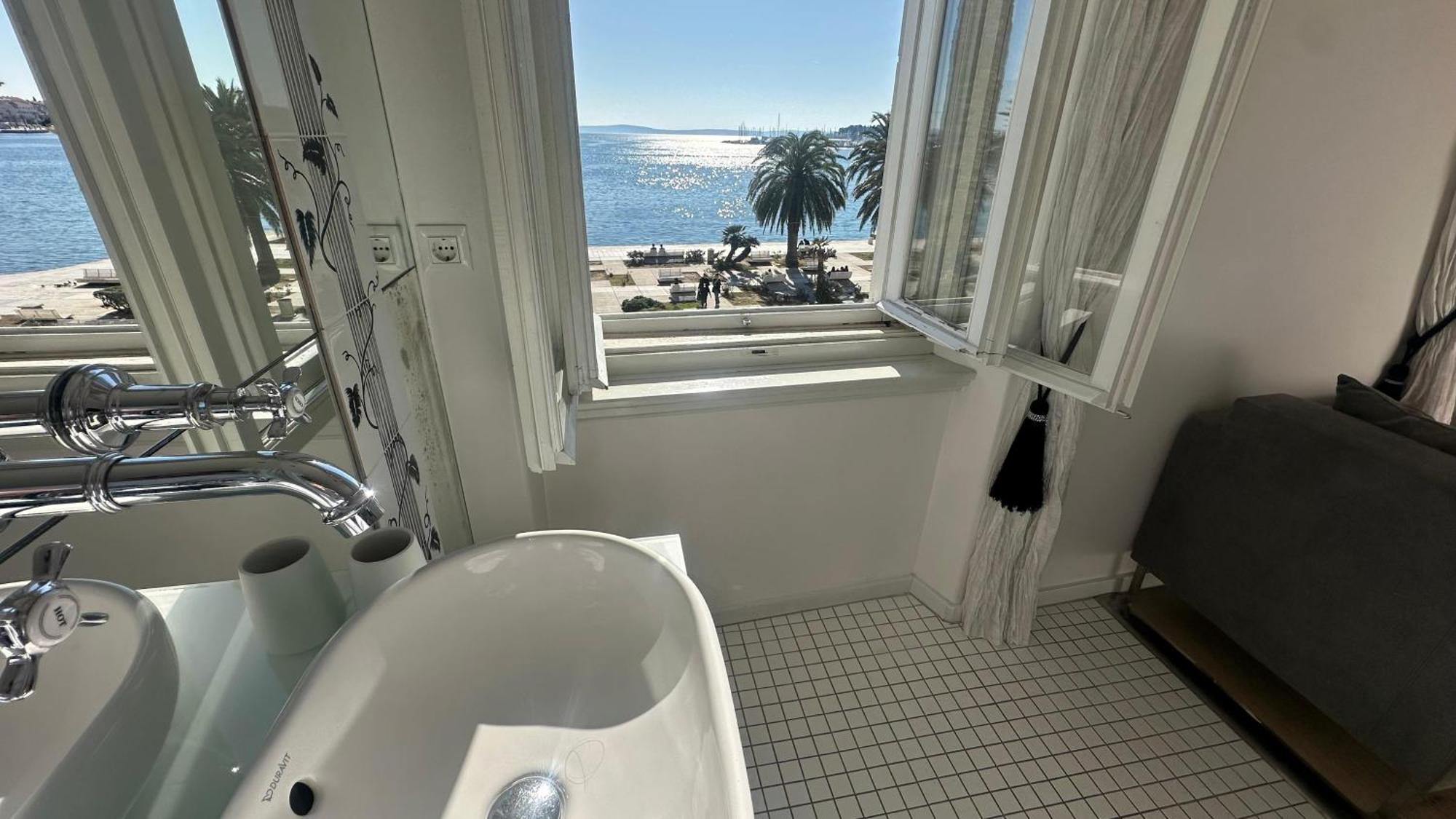 Riva Luxury Suites Split Exterior foto